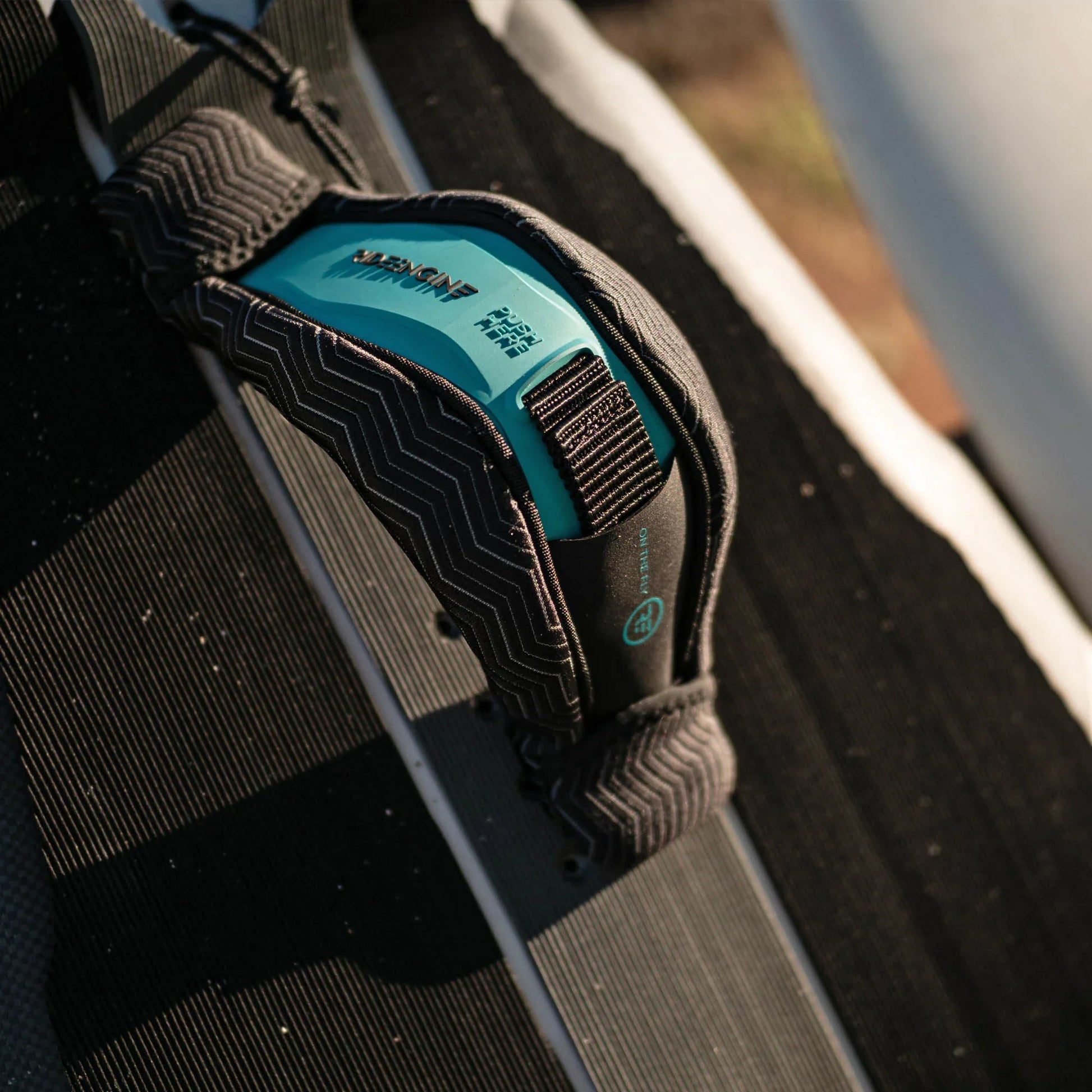Ride Engine Flip Cam Adjustable Foot Strap