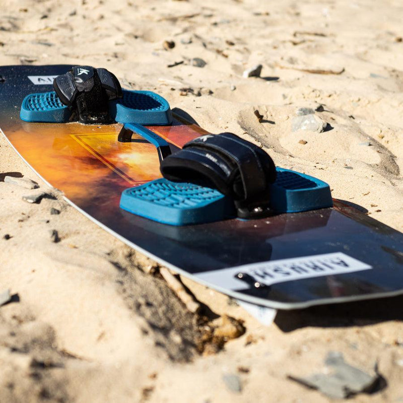 Airush Apex V8 - Kiteshop.com