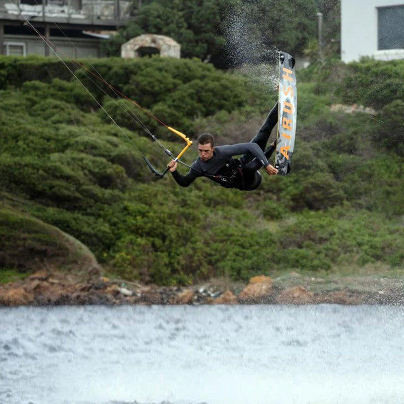 Airush Apex V9
