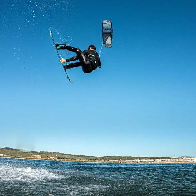 Airush Razor V10 - Kiteshop.com