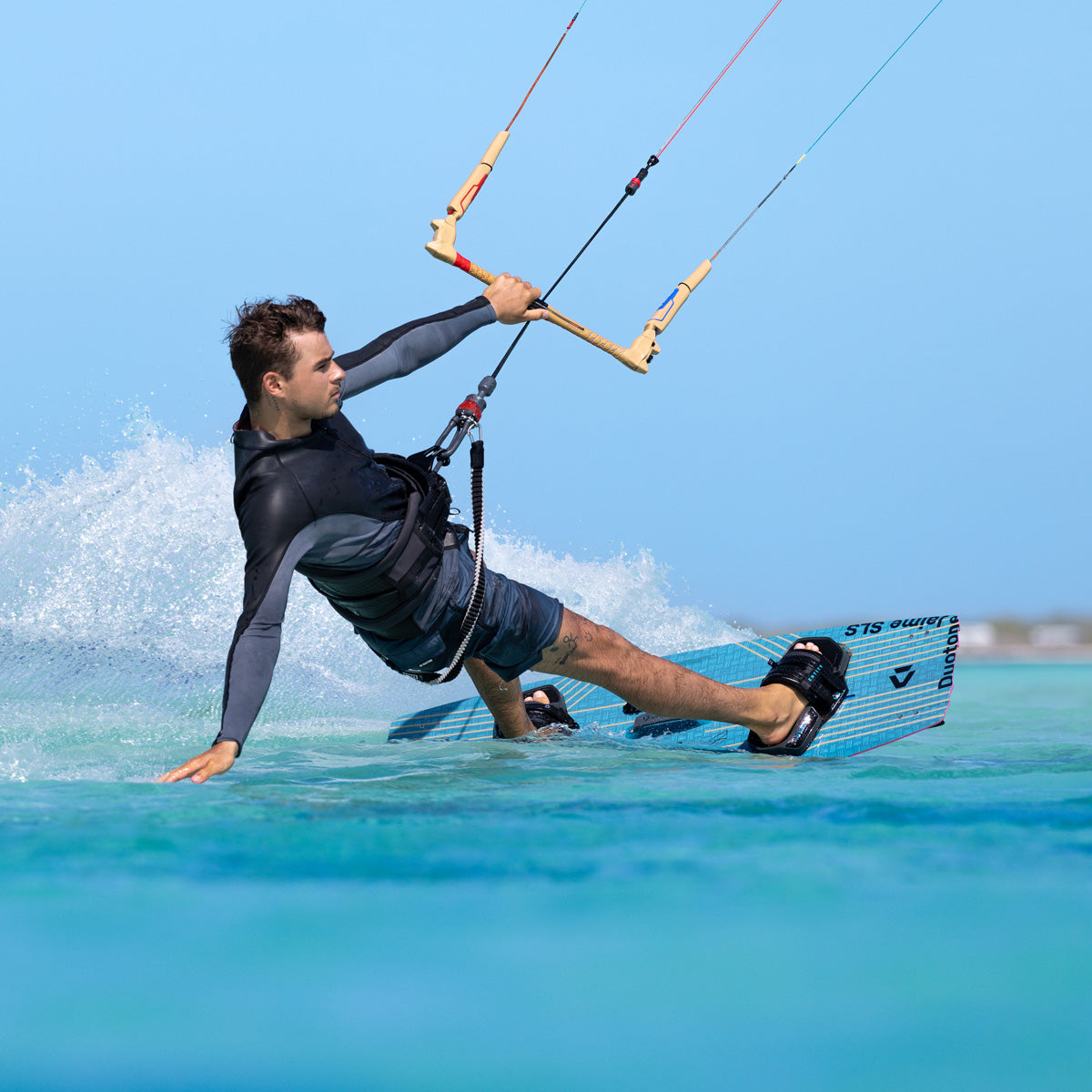 Duotone Click Bar 2026