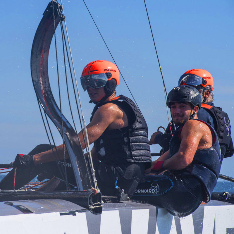 Forward WIP X-Over with Visor Helmet