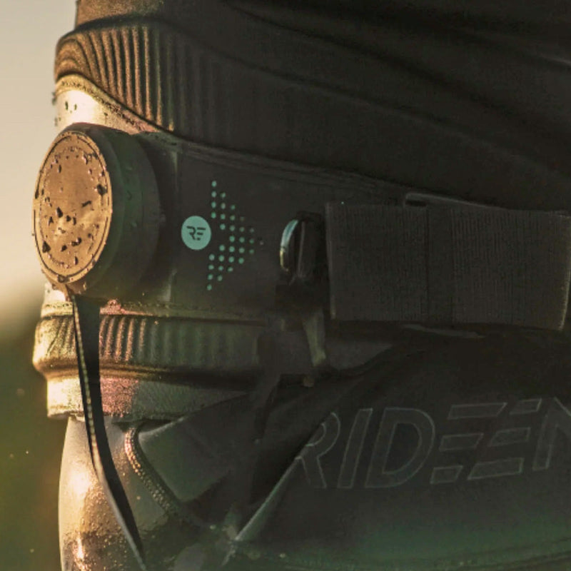 Ride Engine RE_Tractable Reel Leash